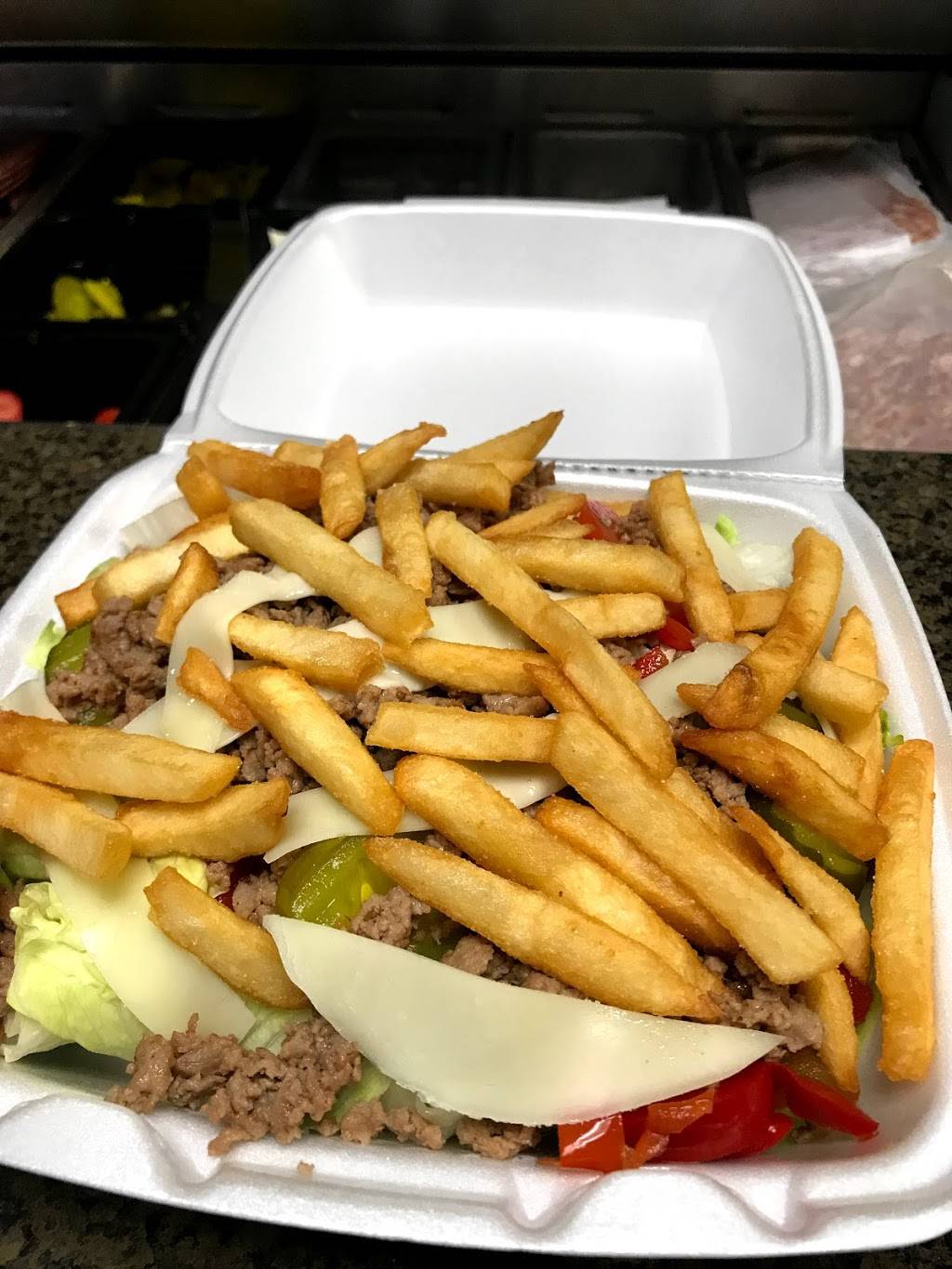 Amici Pizza | restaurant | 125 Gateway Dr # 105, Mechanicsburg, PA 17050, USA | 7175911313 OR +1 717-591-1313