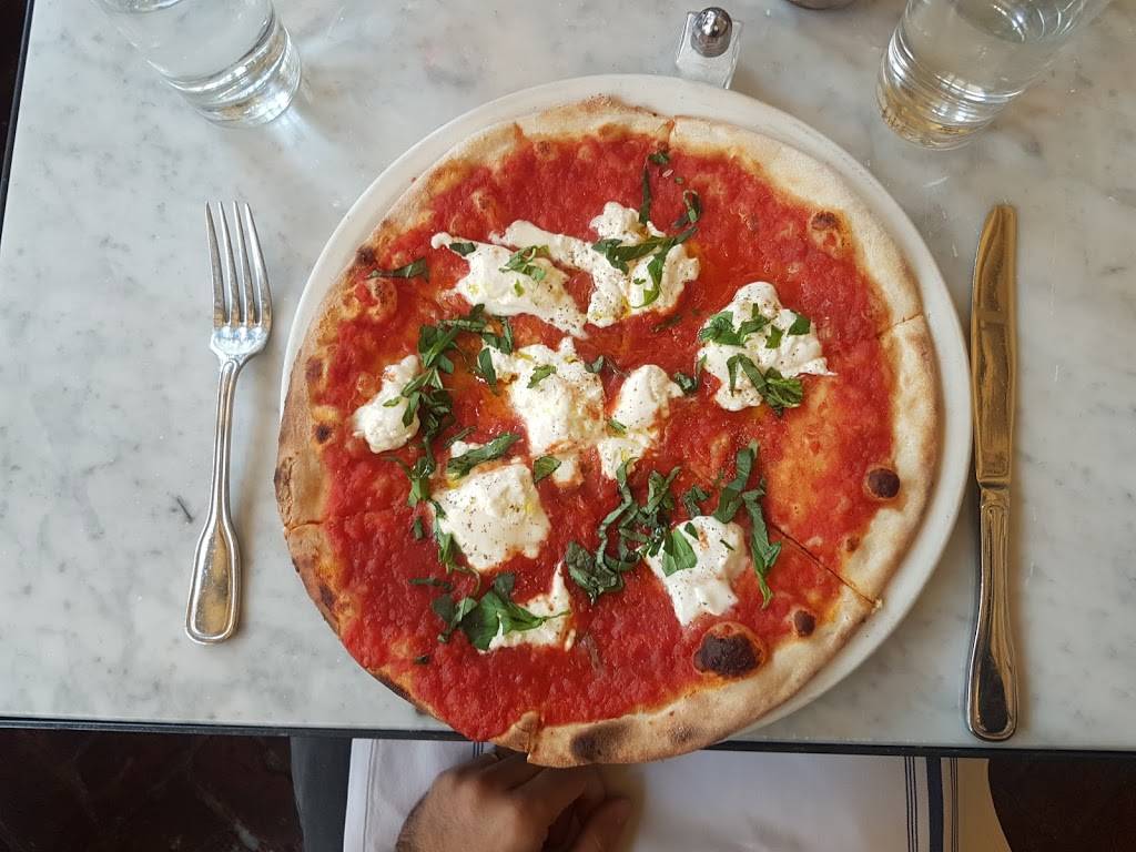 Serafina Fabulous Pizza | restaurant | 1022 Madison Ave, New York, NY 10075, USA | 2127342676 OR +1 212-734-2676