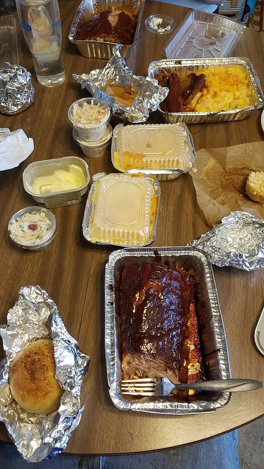 Wok inn BBQ | restaurant | 7023 Lakeshore Rd, Lexington, MI 48450, USA | 8107127125 OR +1 810-712-7125