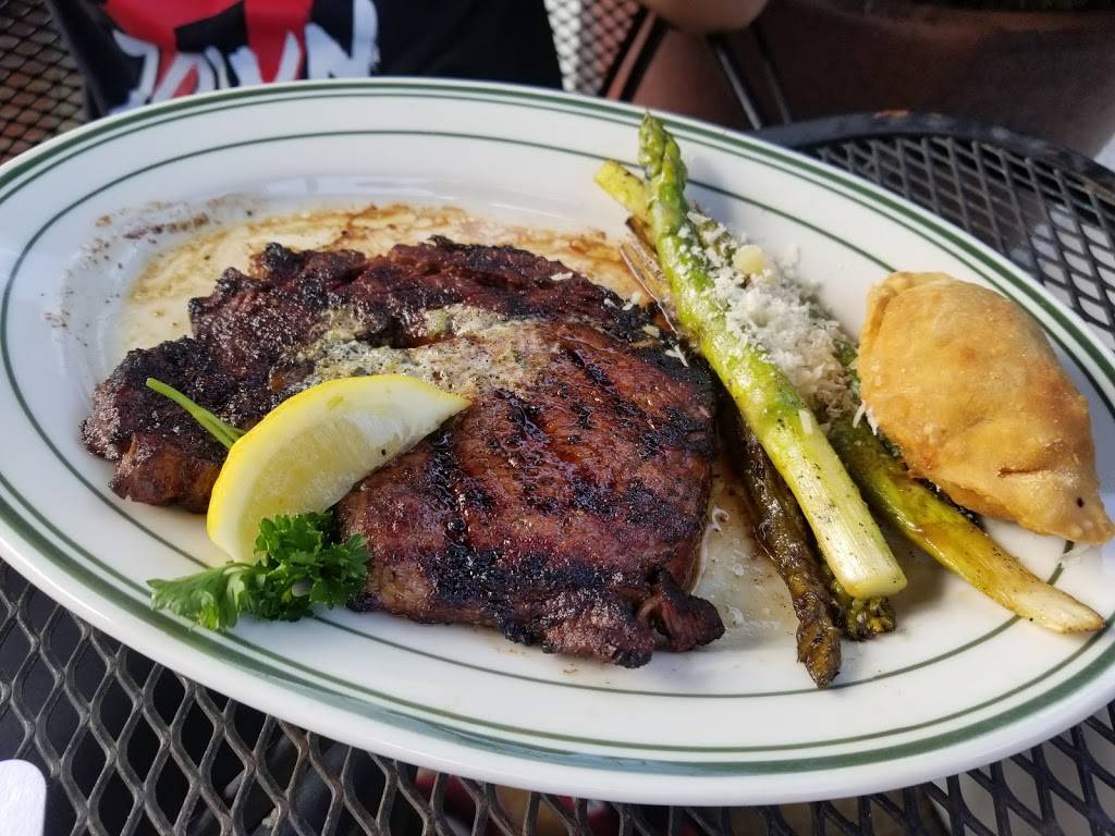 Goode Company Seafood | restaurant | 10211 Katy Fwy, Houston, TX 77024, USA | 7134647933 OR +1 713-464-7933