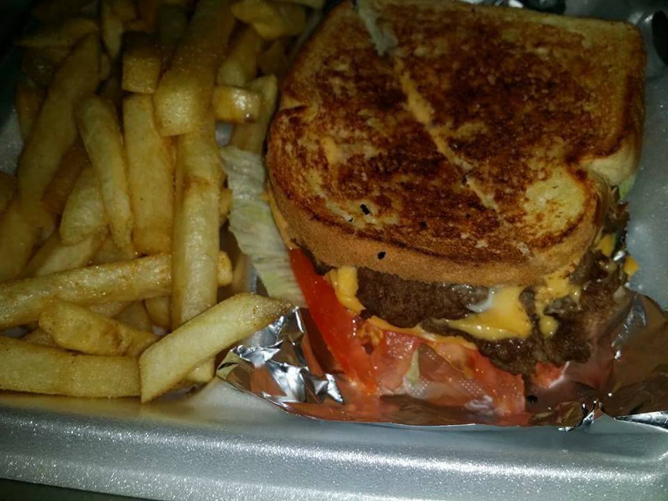 THE SHACK GRILL | restaurant | 1518 Purdue Dr, Fayetteville, NC 28303, USA | 9105841364 OR +1 910-584-1364