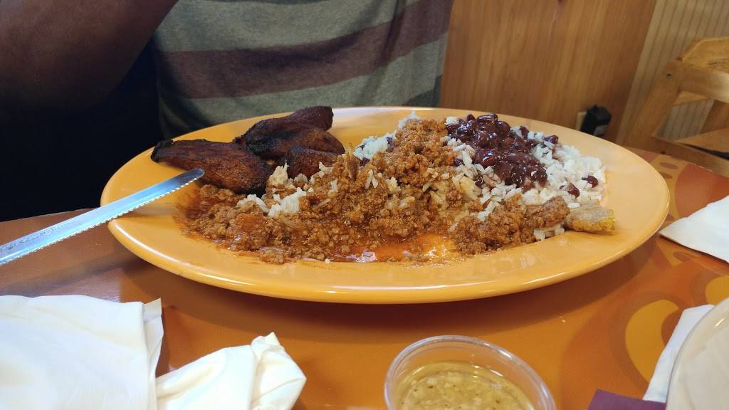 Latin Bistro | restaurant | 7210 US-301, Riverview, FL 33578, USA | 8134665739 OR +1 813-466-5739