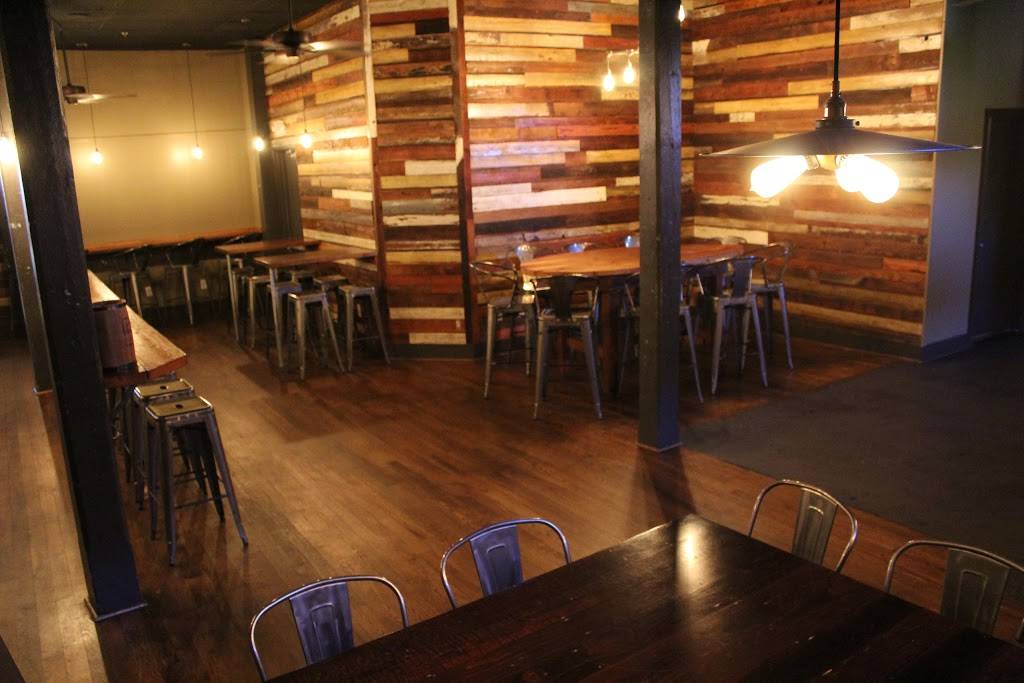 Highwire Lounge | night club | 269 N Hull St, Athens, GA 30601, USA | 7065438997 OR +1 706-543-8997