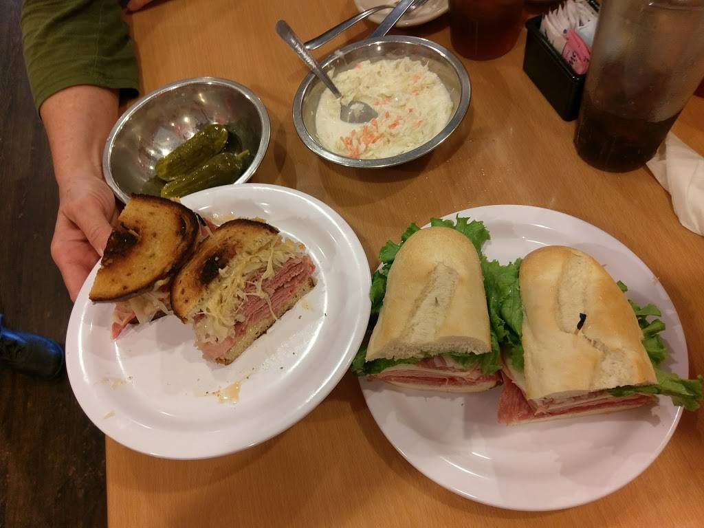 Grubys New York Deli | meal takeaway | 890 William Hilton Pkwy #85, Hilton Head Island, SC 29928, USA | 8438429111 OR +1 843-842-9111