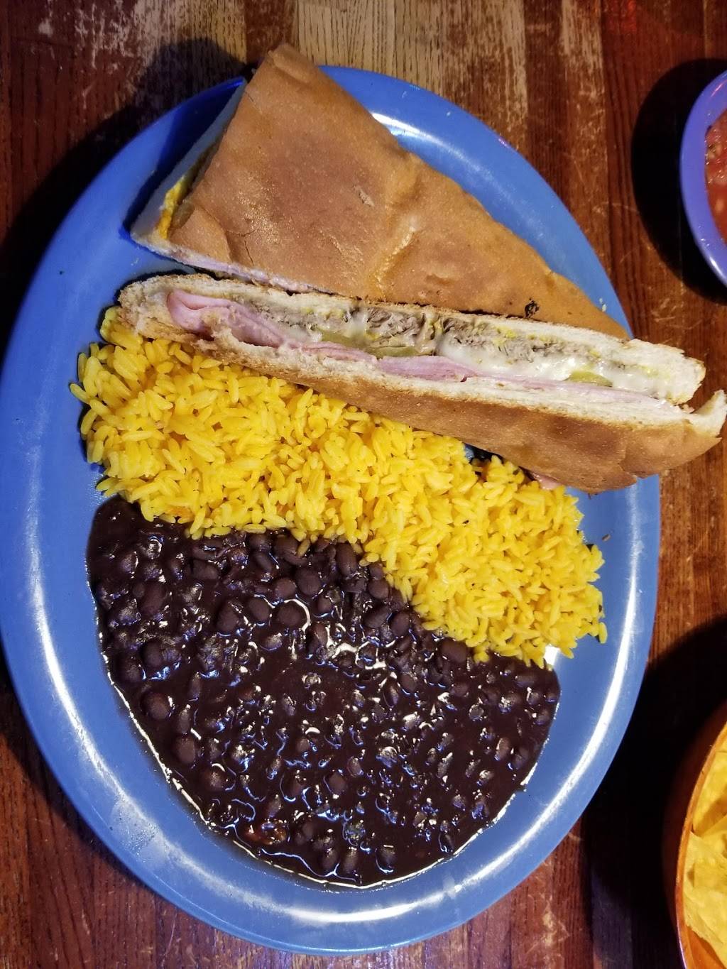 Armandos Caribe | restaurant | 3170 Peachtree Industrial Blvd, Duluth, GA 30097, USA | 7702329848 OR +1 770-232-9848