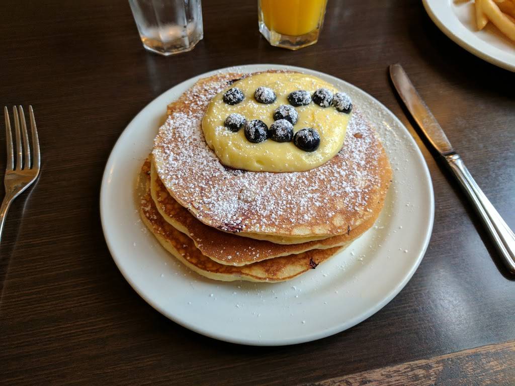 Barefoot Cafe | restaurant | 1900 Sir Francis Drake Blvd, Fairfax, CA 94930, USA | 4154602160 OR +1 415-460-2160