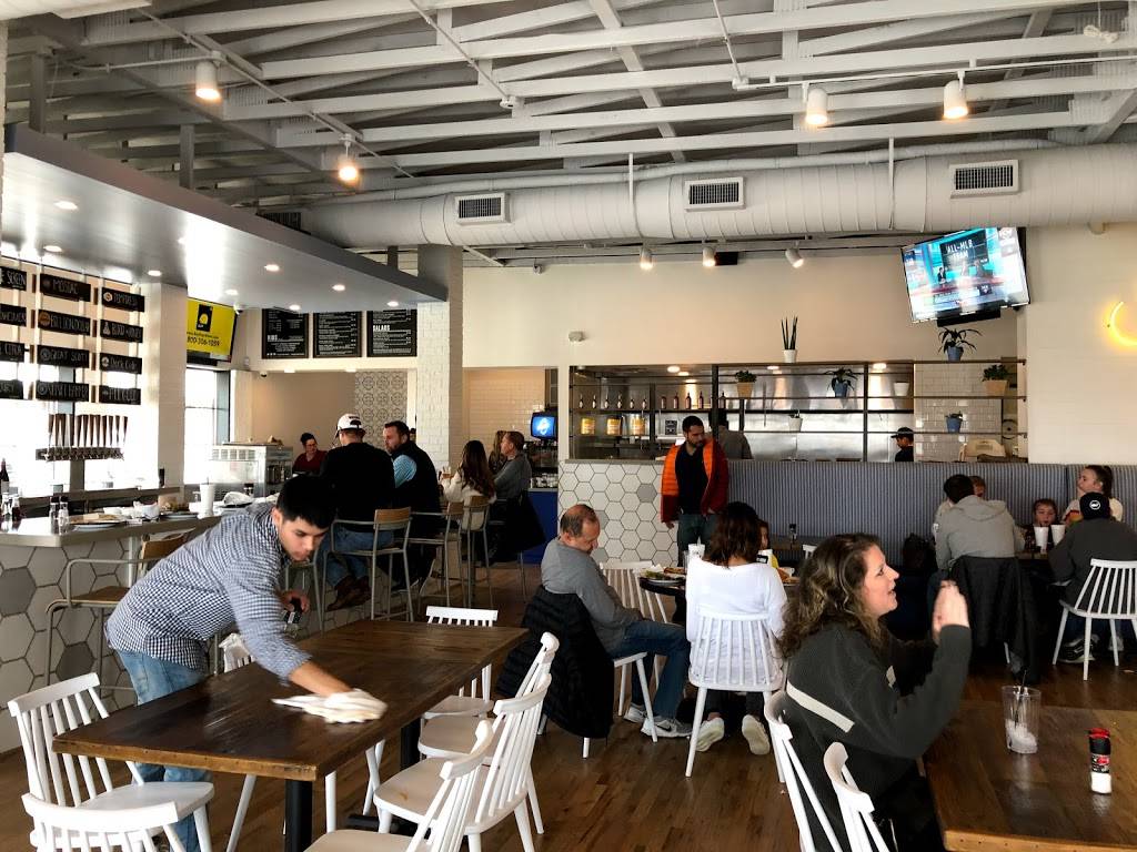 Haystack burgers and barley | restaurant | 6705 Main St, Frisco, TX 75034, USA | 9727043861 OR +1 972-704-3861