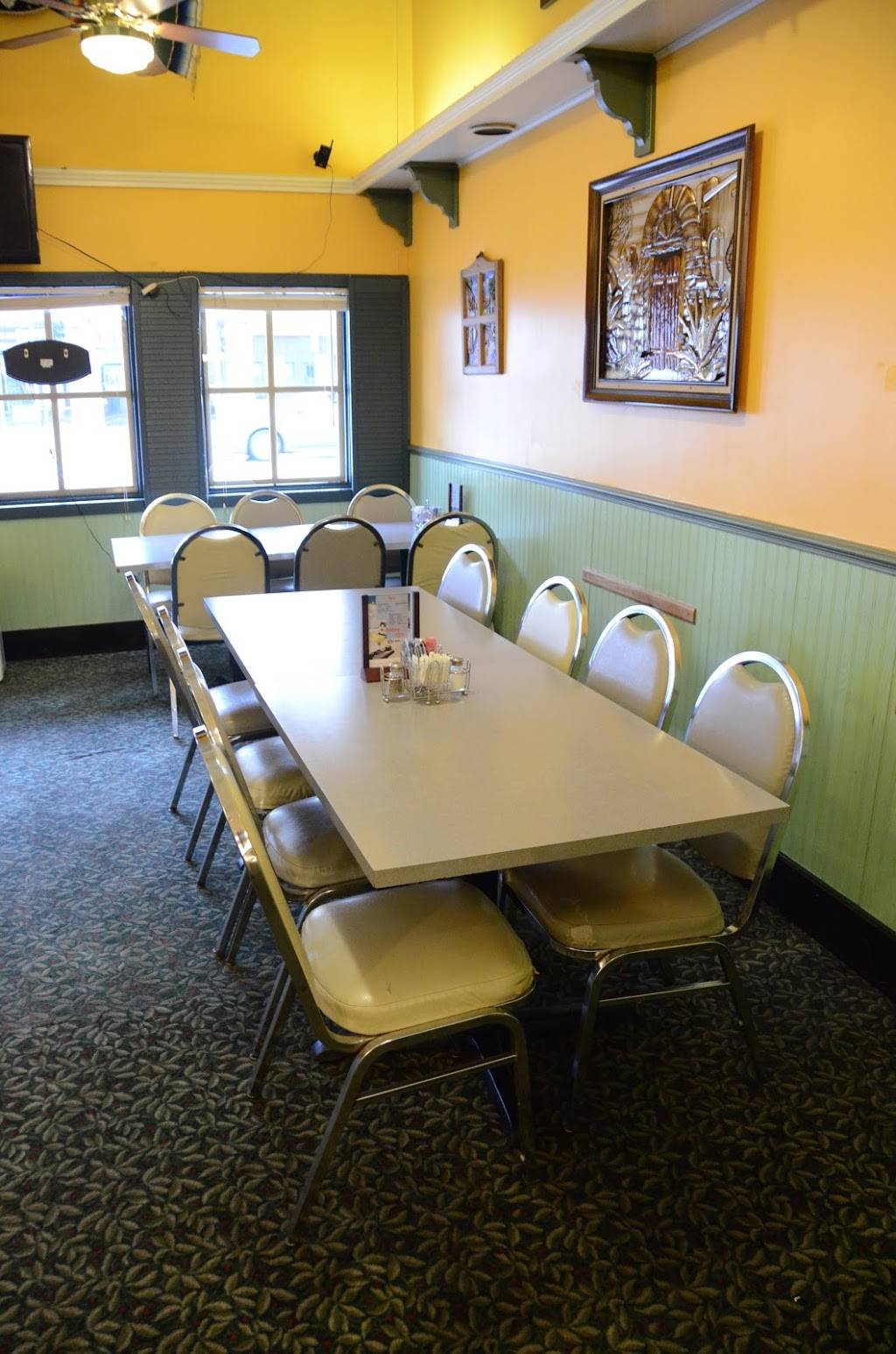 Mi Casita Restaurant | restaurant | 1115 6th St, Nevada, IA 50201, USA | 5153822444 OR +1 515-382-2444