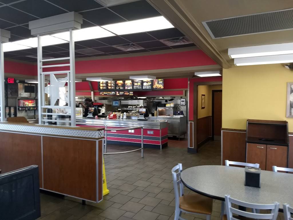 Hardees | restaurant | 3011 VA-101, Roanoke, VA 24017, USA | 5403628606 OR +1 540-362-8606