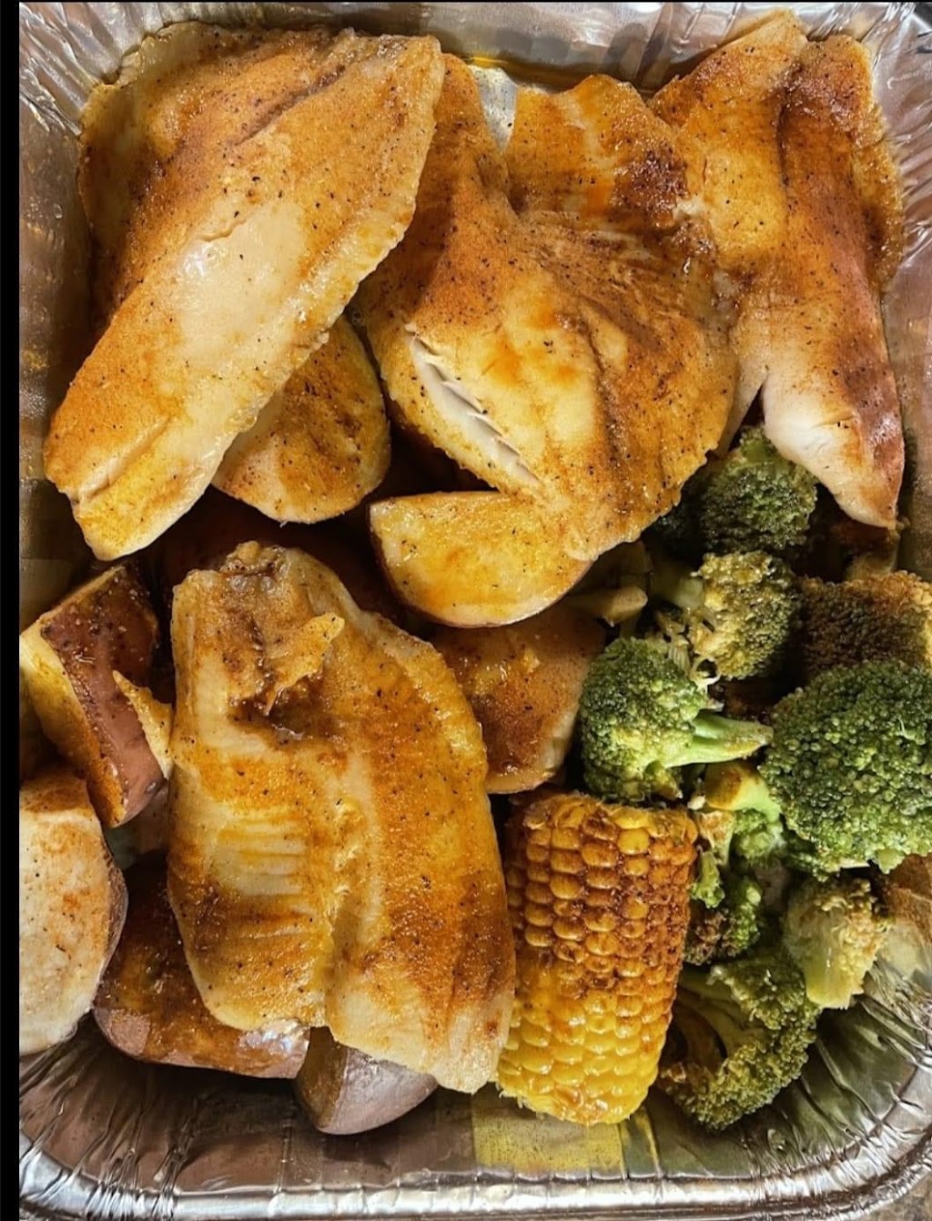 Seafood Paradise | restaurant | 9529 S Jeffery Blvd, Chicago, IL 60617, USA | 7733753699 OR +1 773-375-3699