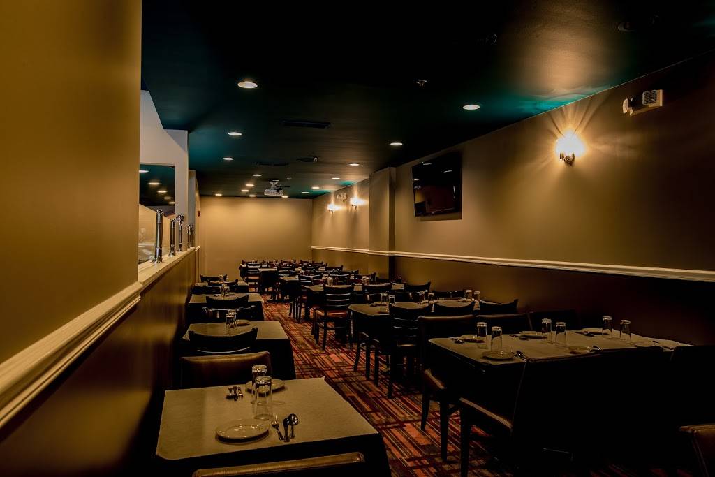 Taj Mahal Indian Restaurant | restaurant | 802 West Army Trail Road, Carol Stream, IL 60188, USA | 6302374445 OR +1 630-237-4445