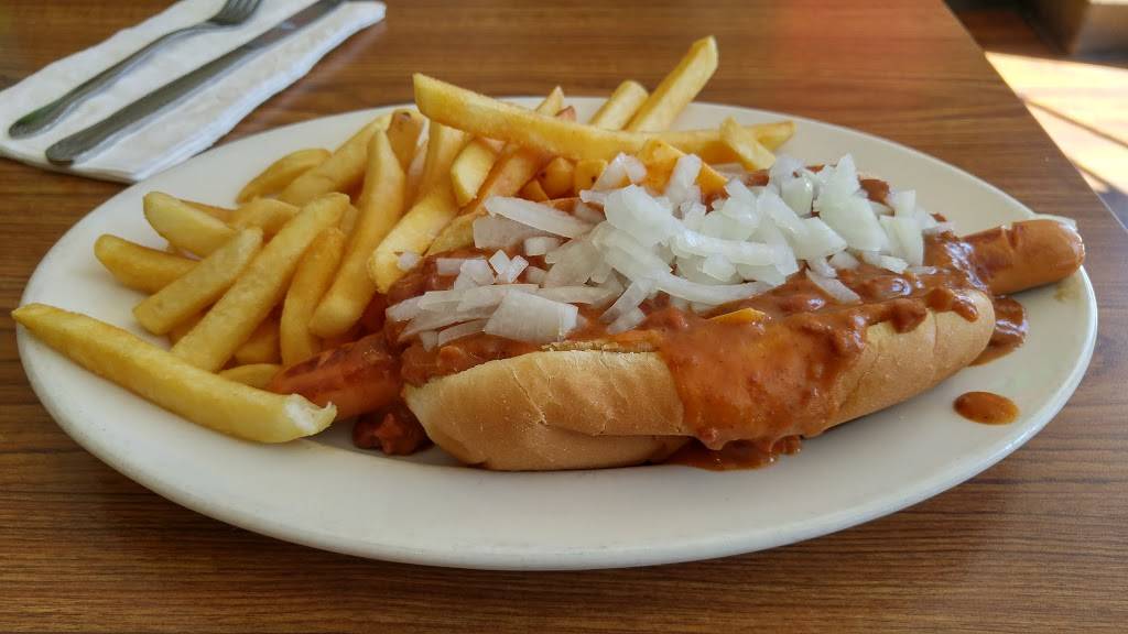 Pien Burger | restaurant | 913 E California Blvd, Pasadena, CA 91106, USA | 6267951123 OR +1 626-795-1123