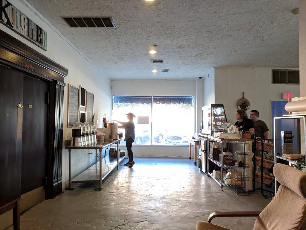 Meant To Be Cafe | restaurant | 969 E Broadway, Long Beach, CA 90802, USA | 5624810876 OR +1 562-481-0876