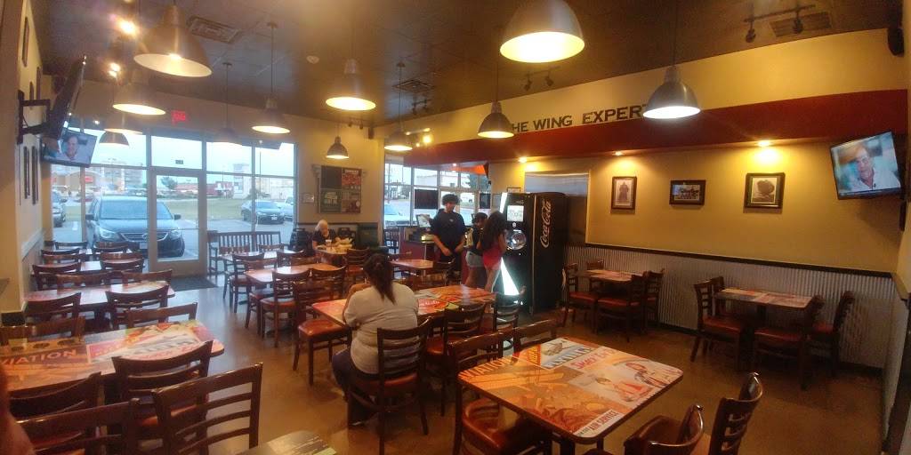 Wingstop | restaurant | 4351 Dallas Fort Worth Turnpike #110, Dallas, TX 75211, USA | 2146349464 OR +1 214-634-9464