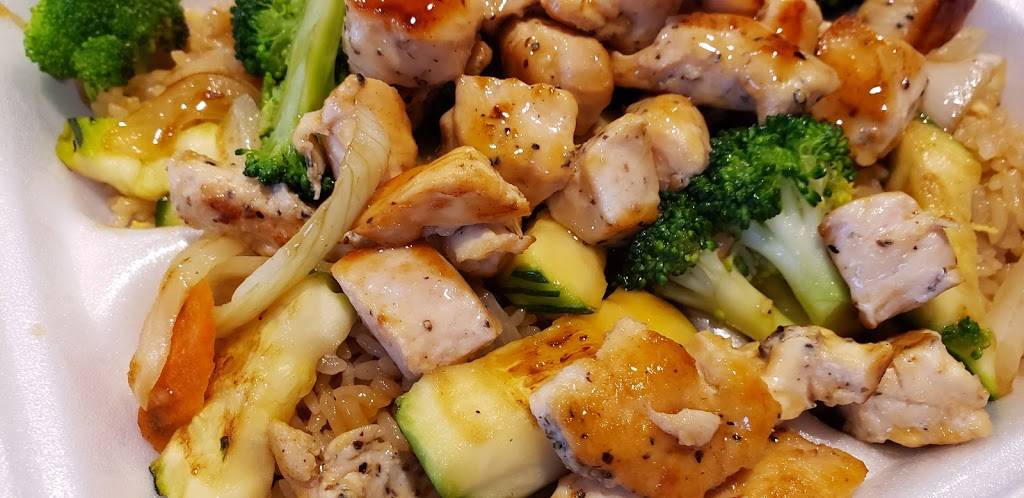 Yamato Sushi & Hibachi Express | restaurant | 927 N Green St, Brownsburg, IN 46112, USA | 3177932702 OR +1 317-793-2702