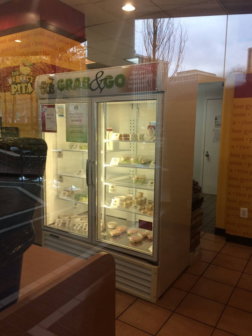 The Perfect Pita | restaurant | 2345 Crystal Dr, Arlington, VA 22202, USA | 7034129440 OR +1 703-412-9440