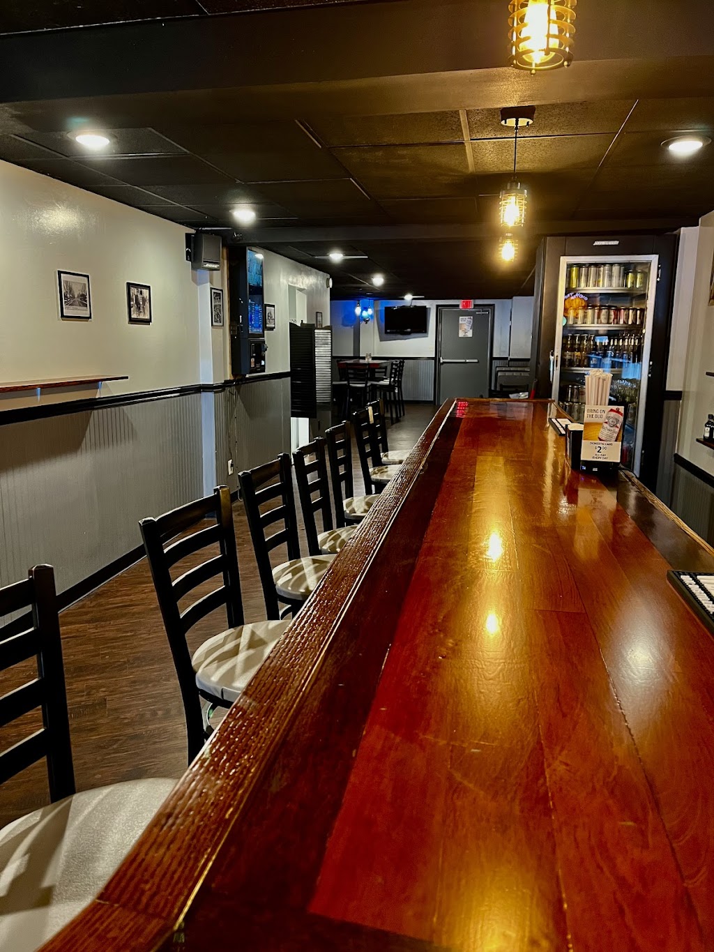 The Lestershier pub | restaurant | 85 CFJ Blvd, Johnson City, NY 13790, USA | 6072964760 OR +1 607-296-4760