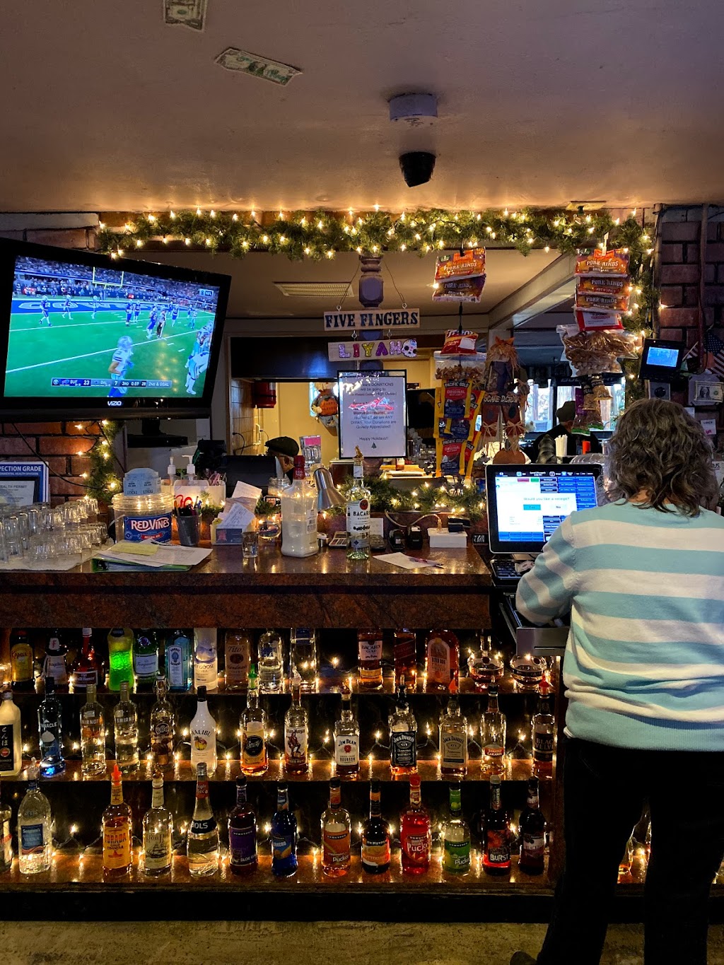 Five Fingers Pub | restaurant | 6537 W Inyokern Rd, Inyokern, CA 93527, USA | 7603774814 OR +1 760-377-4814