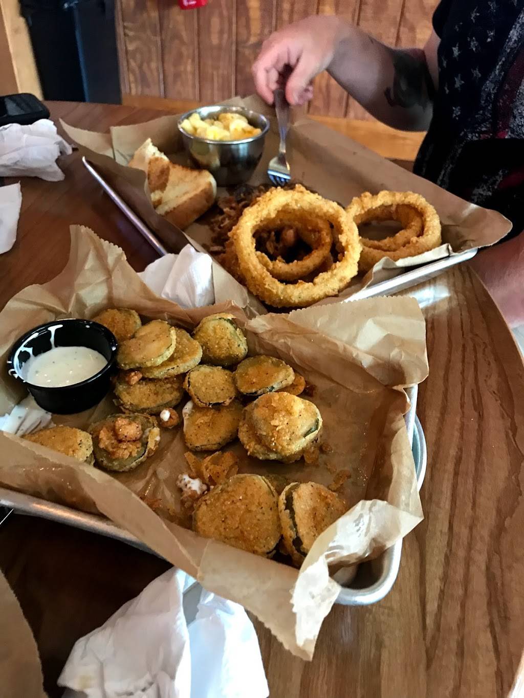 Macs Speed Shop | restaurant | 4126 Oleander Dr, Wilmington, NC 28403, USA | 9109476100 OR +1 910-947-6100