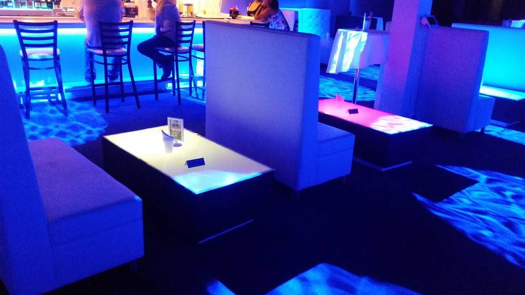 Conga Lounge & Rest | night club | 170 Broad St, Lynn, MA 01901, USA | 7815931951 OR +1 781-593-1951