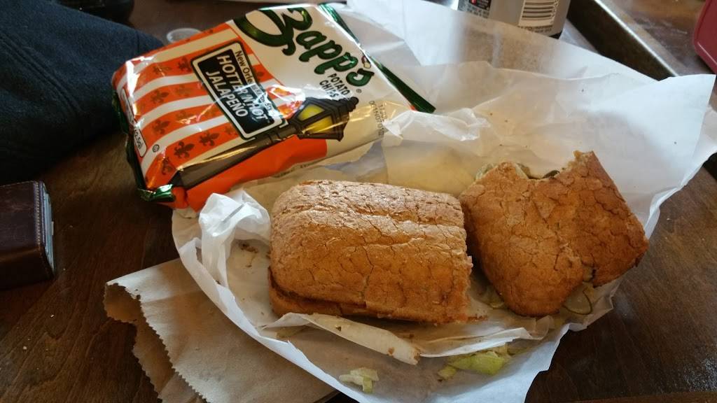 Potbelly Sandwich Shop | restaurant | 1840 Tower Dr, Glenview, IL 60026, USA | 8477293719 OR +1 847-729-3719