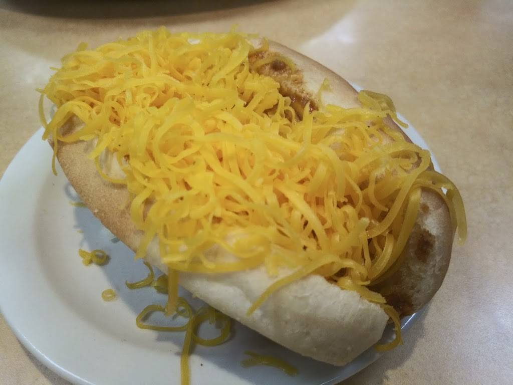 Gold Star Chili | restaurant | 221 S High St, Mt Orab, OH 45154, USA | 9374444387 OR +1 937-444-4387