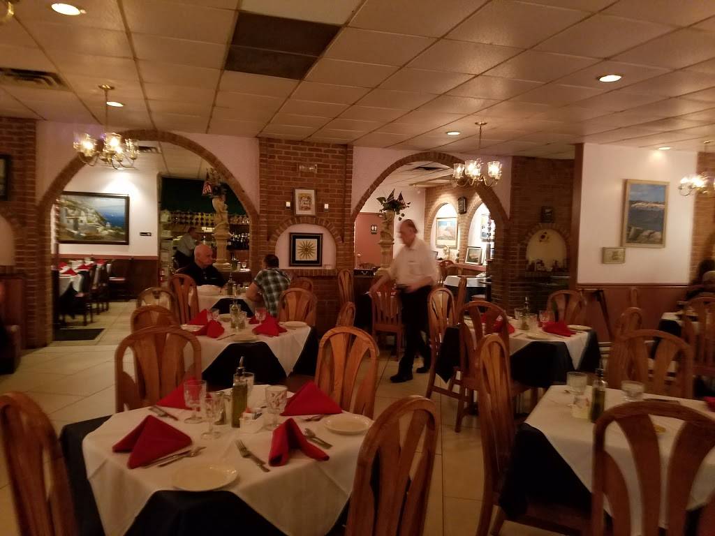 The Athena Pallas Restaurant | restaurant | 556 22nd St S, Arlington, VA 22202, USA | 7035213870 OR +1 703-521-3870