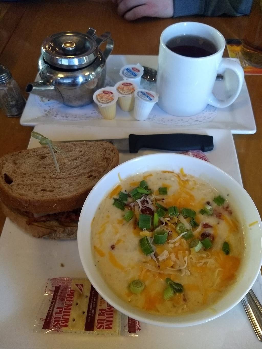 The Goose | restaurant | 1875 Leslie St, North York, ON M3B 2M5, Canada | 4163831200 OR +1 416-383-1200