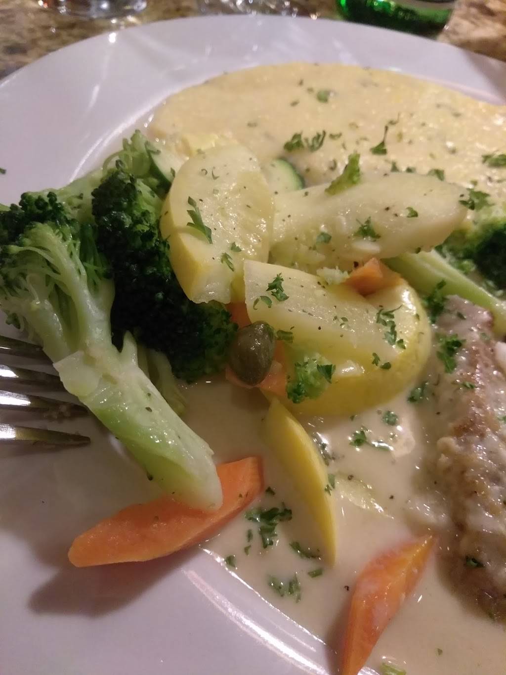 La Piazza | restaurant | 15 Moraga Way, Orinda, CA 94563, USA | 9252539191 OR +1 925-253-9191