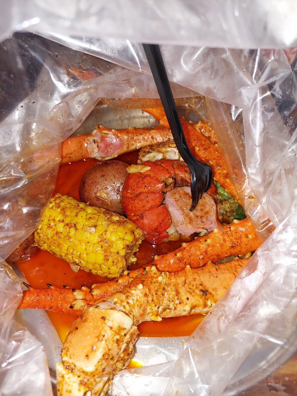 Flaming Crab Cajun Seafood | restaurant | 1433 Allen St, Allentown, PA 18102, USA | 6103511314 OR +1 610-351-1314