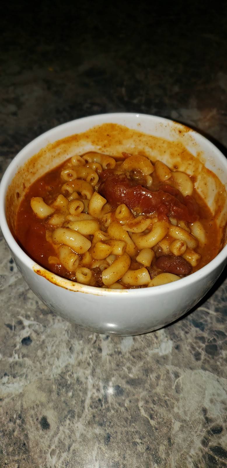 Big Os | restaurant | 2001 Hildebrand St, Madison, IL 62060, USA | 6185937629 OR +1 618-593-7629