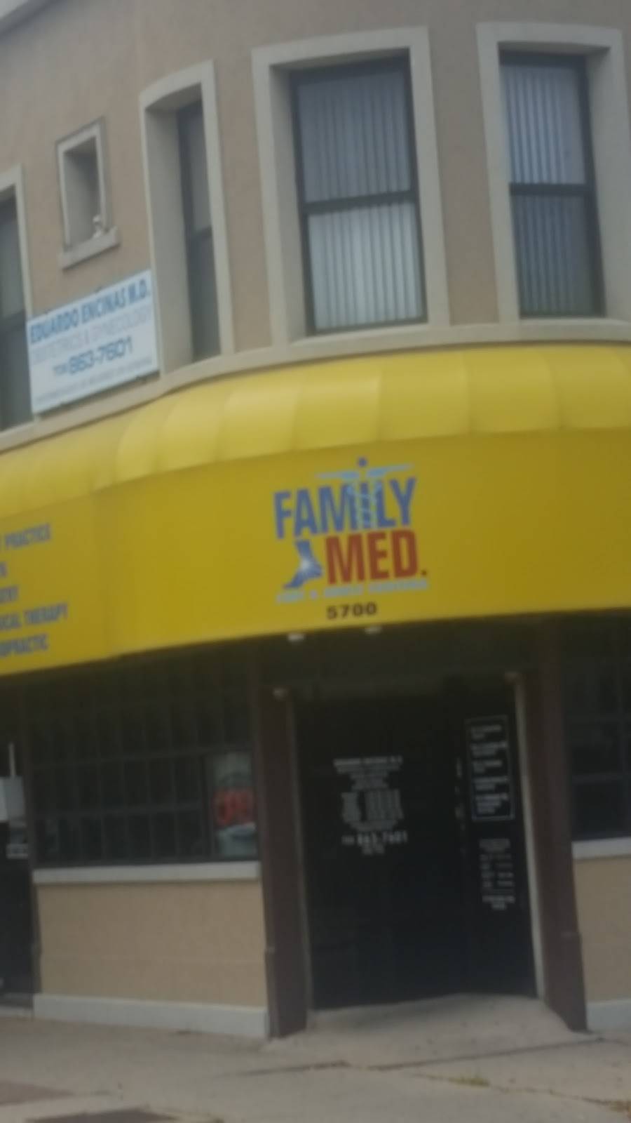 Falcos Pizza | restaurant | 5651 W Cermak Rd, Cicero, IL 60804, USA | 7086522027 OR +1 708-652-2027