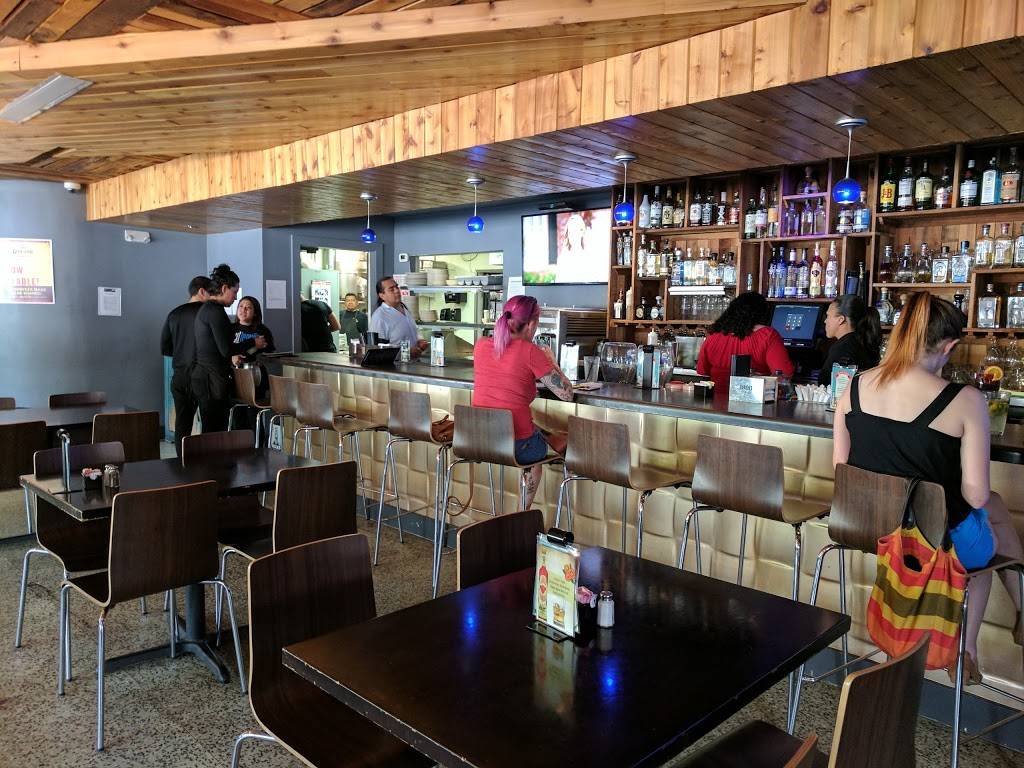 Azul Tequila | restaurant | 3815 Dry Creek Dr, Austin, TX 78731, USA | 5123349973 OR +1 512-334-9973