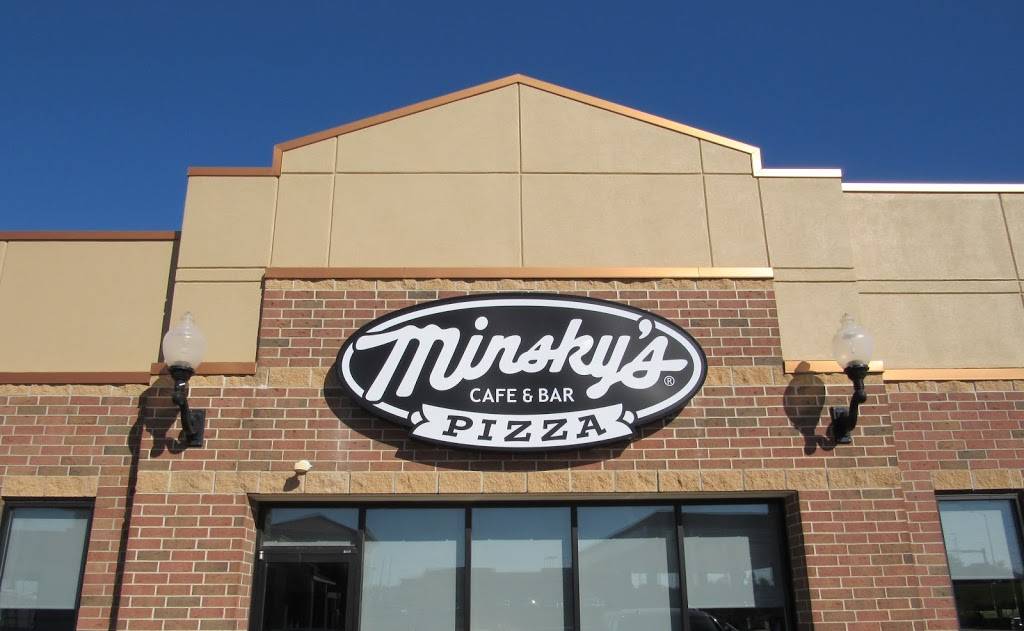 Minskys Pizza | restaurant | 10540 S Ridgeview Rd, Olathe, KS 66061, USA | 9132618080 OR +1 913-261-8080