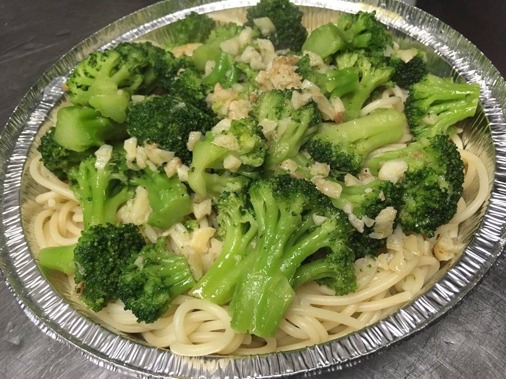 Prima Pizza | restaurant | 222-70 Braddock Ave, Queens, NY 11428, USA | 7187406546 OR +1 718-740-6546