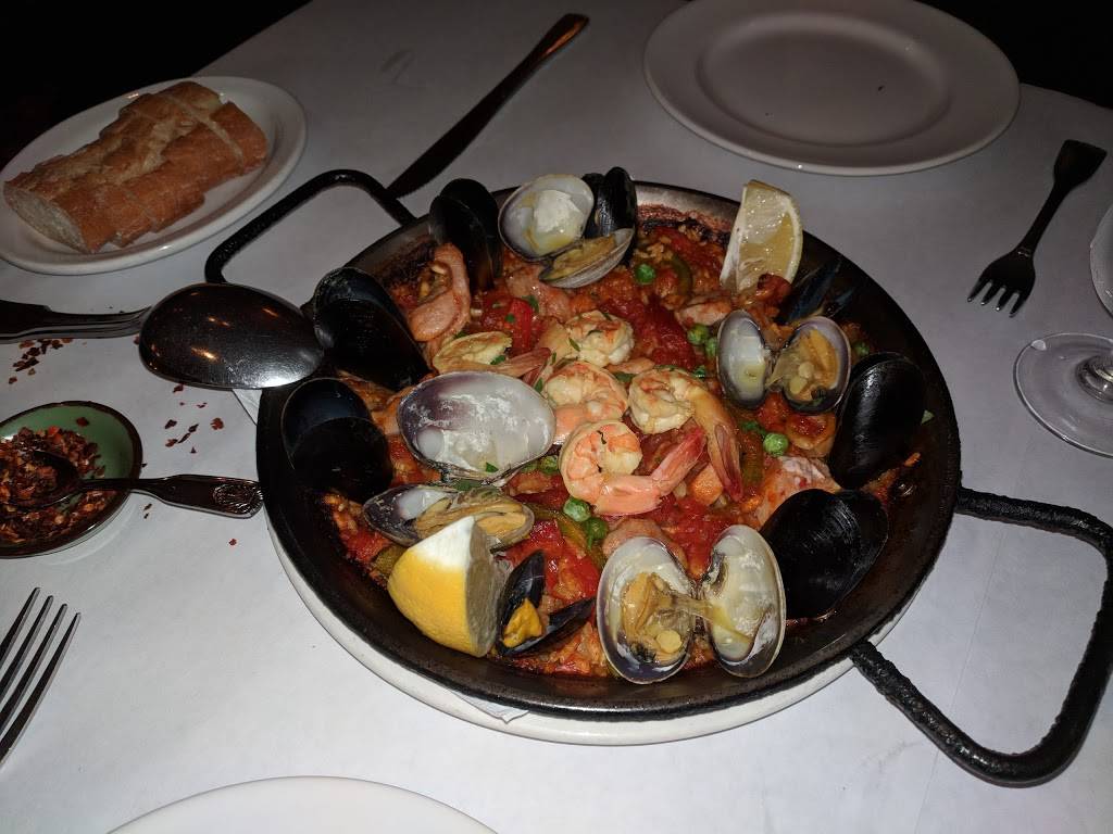 Alegrias | restaurant | 2018 Lombard St, San Francisco, CA 94123, USA | 4159298888 OR +1 415-929-8888