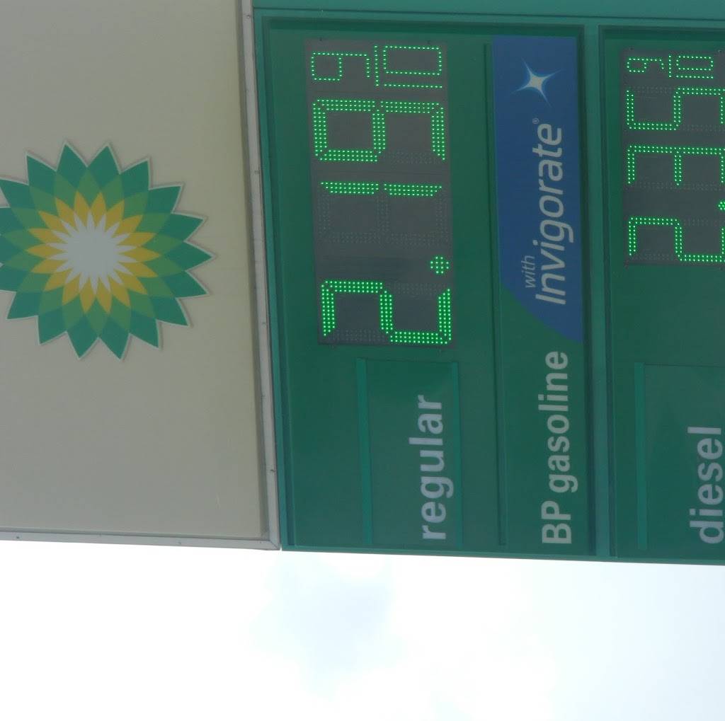 beechwood B.P./krispy krunchy chichen | restaurant | 3251 Mt Carmel Rd, Cincinnati, OH 45244, USA | 5139184831 OR +1 513-918-4831