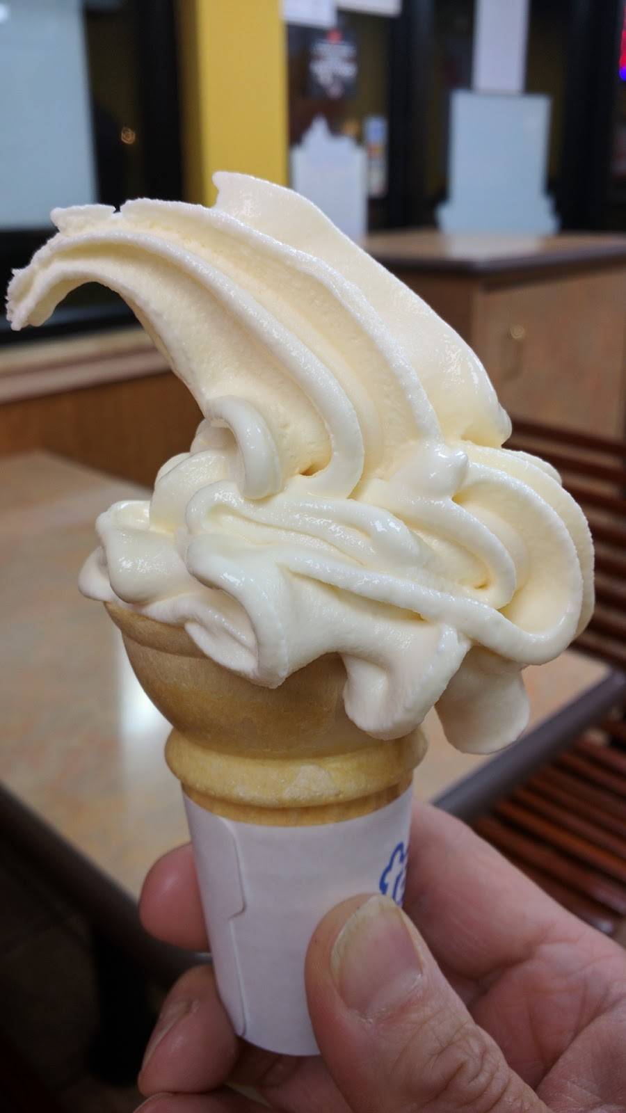 Wienerschnitzel | restaurant | 509 W Rte 66, Glendora, CA 91740, USA | 6263359124 OR +1 626-335-9124