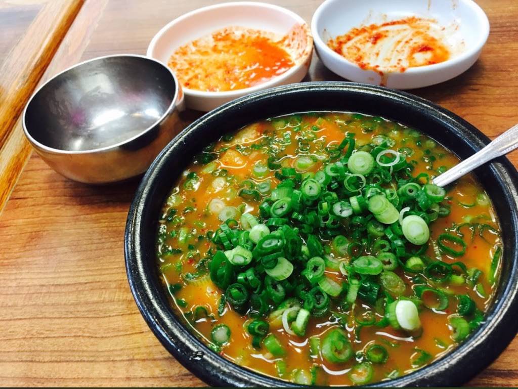 Juntong Sul Lung Tang | restaurant | 869 S Western Ave #5, Los Angeles, CA 90005, USA | 2133878899 OR +1 213-387-8899