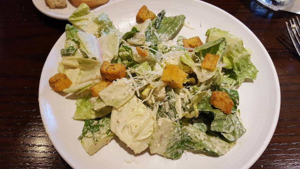 Carrabbas Italian Grill | restaurant | 2471 Park Ave, Easton, PA 18045, USA | 6102585326 OR +1 610-258-5326