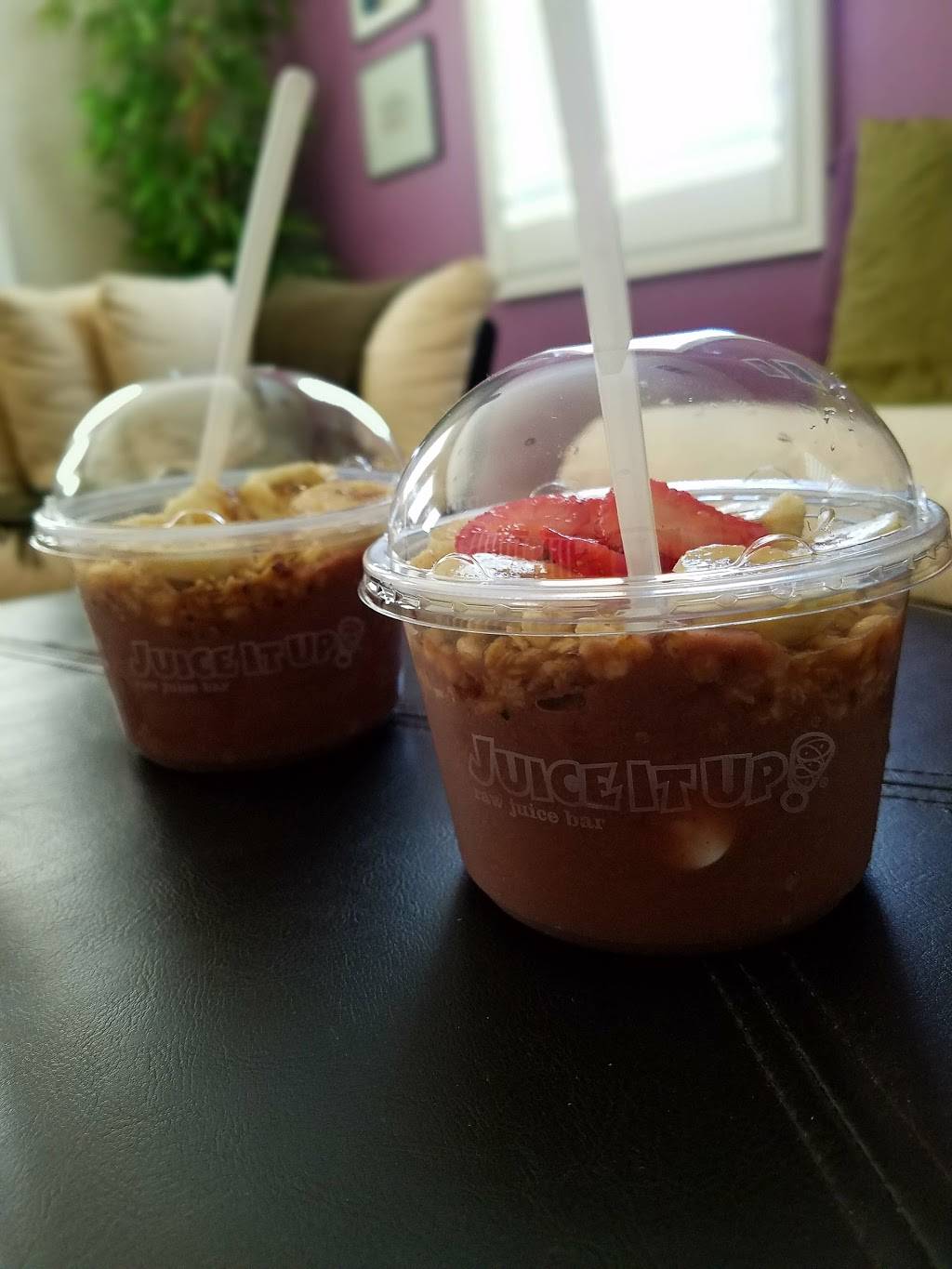 Juice It Up! | restaurant | 26917 Sierra Hwy, Newhall, CA 91321, USA | 6612994442 OR +1 661-299-4442