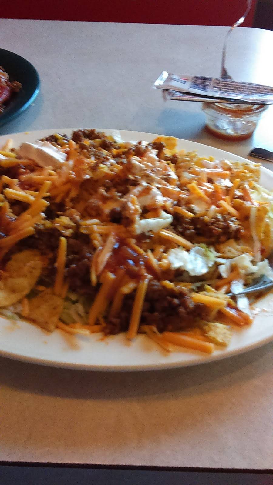 Foxs Pizza Den | restaurant | 289 N Massanutten St, Strasburg, VA 22657, USA | 5404653332 OR +1 540-465-3332