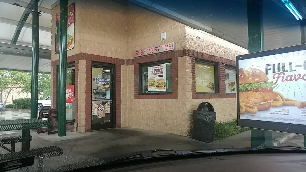 Sonic Drive-In | restaurant | 3782 Renee Dr, Myrtle Beach, SC 29579, USA | 8439035627 OR +1 843-903-5627