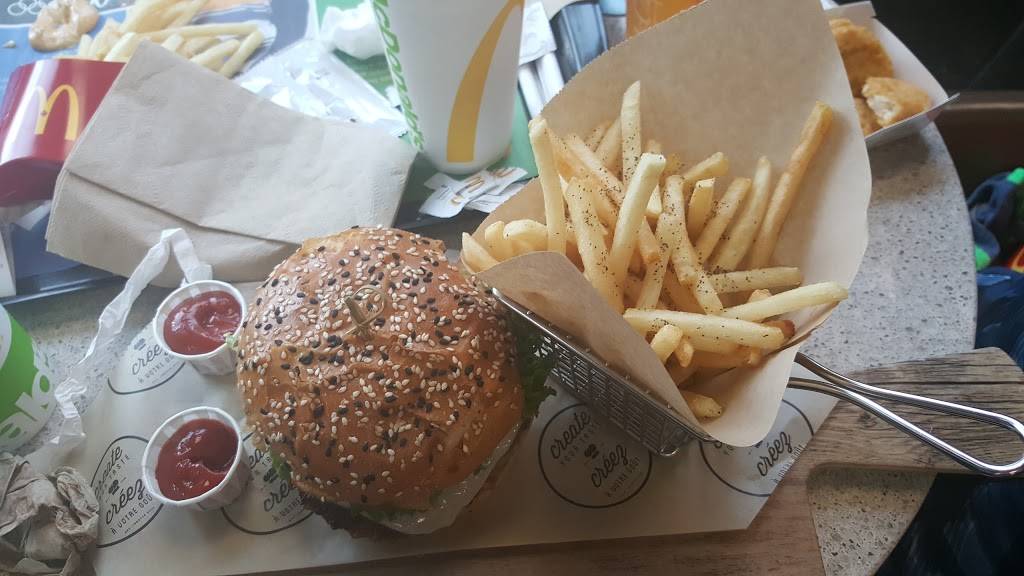 McDonalds | cafe | 3773 Strandherd Dr, Nepean, ON K2J 4B1, Canada | 6138237838 OR +1 613-823-7838