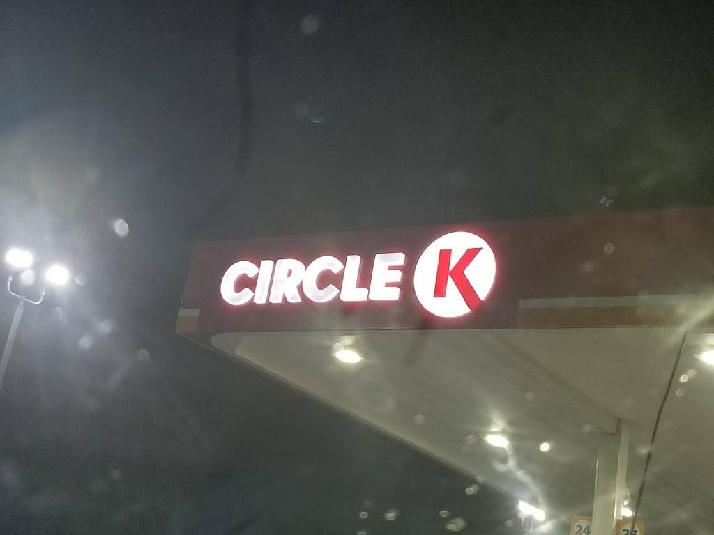 Kangaroo Express | meal takeaway | 602 Cox Creek Pkwy, Florence, AL 35630, USA | 2567605221 OR +1 256-760-5221