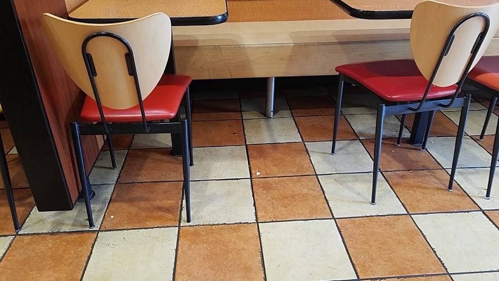 Del Taco | meal takeaway | 4407 Brockton Ave, Riverside, CA 92501, USA | 9516820228 OR +1 951-682-0228