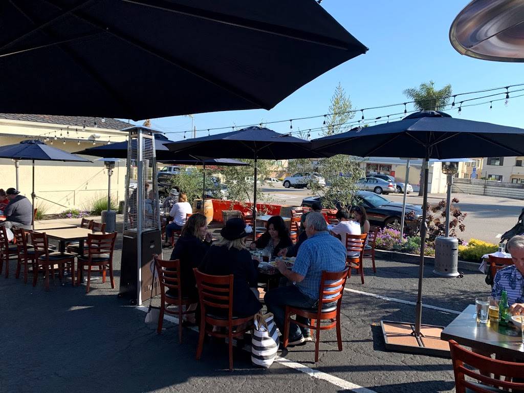 Ada’s Fish House | restaurant | 558 Price St, Pismo Beach, CA 93449, USA | 8055563077 OR +1 805-556-3077