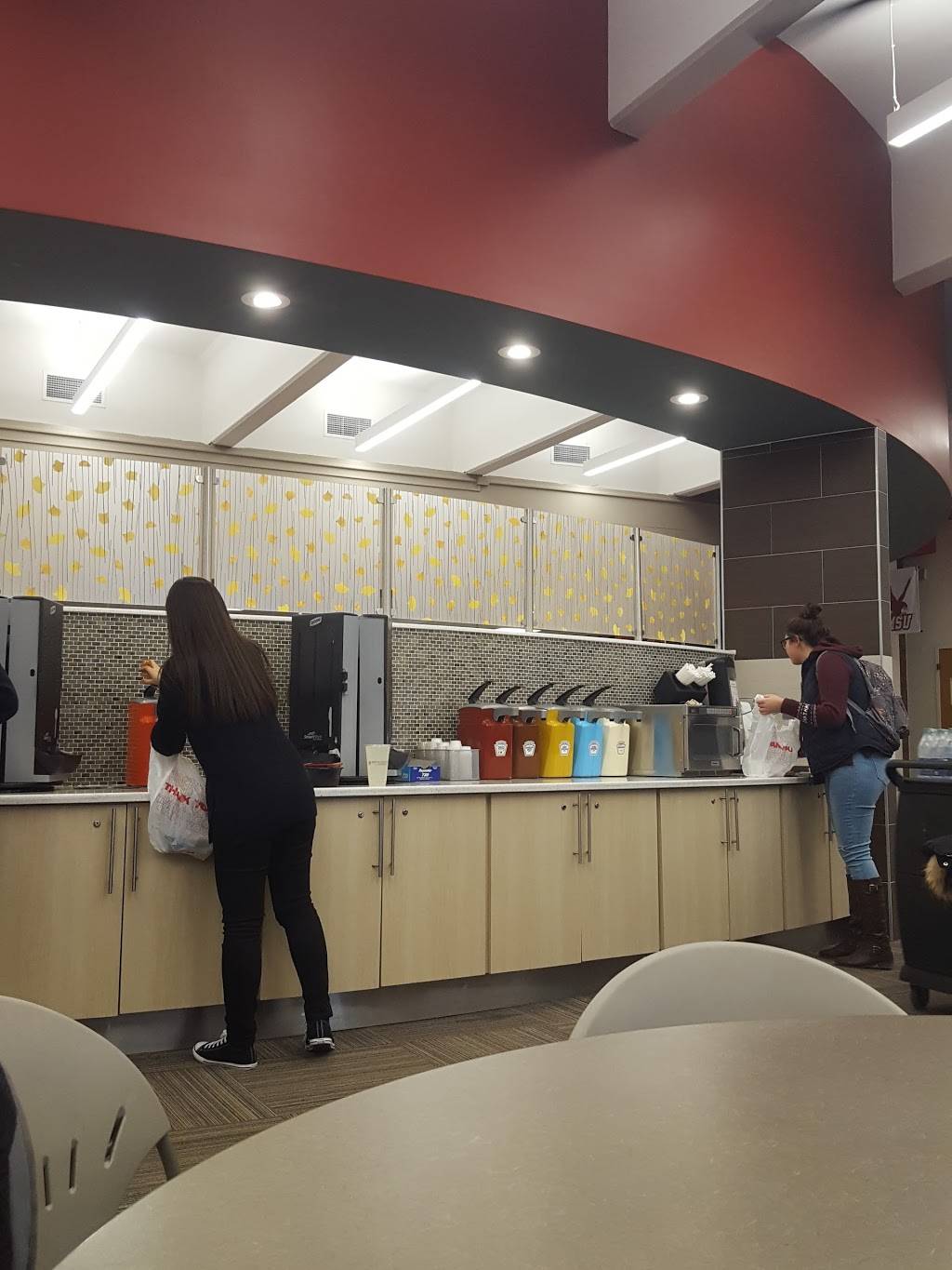 The Student Center Cafe | restaurant | 1 Quad Rd, Montclair, NJ 07043, USA | 9736554000 OR +1 973-655-4000