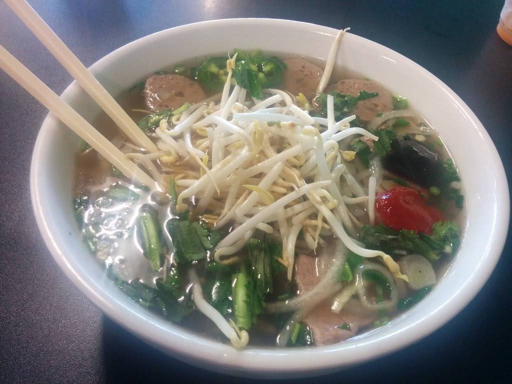 Pho 16 | restaurant | 2905 N Military Trl E, West Palm Beach, FL 33409, USA | 5614710901 OR +1 561-471-0901