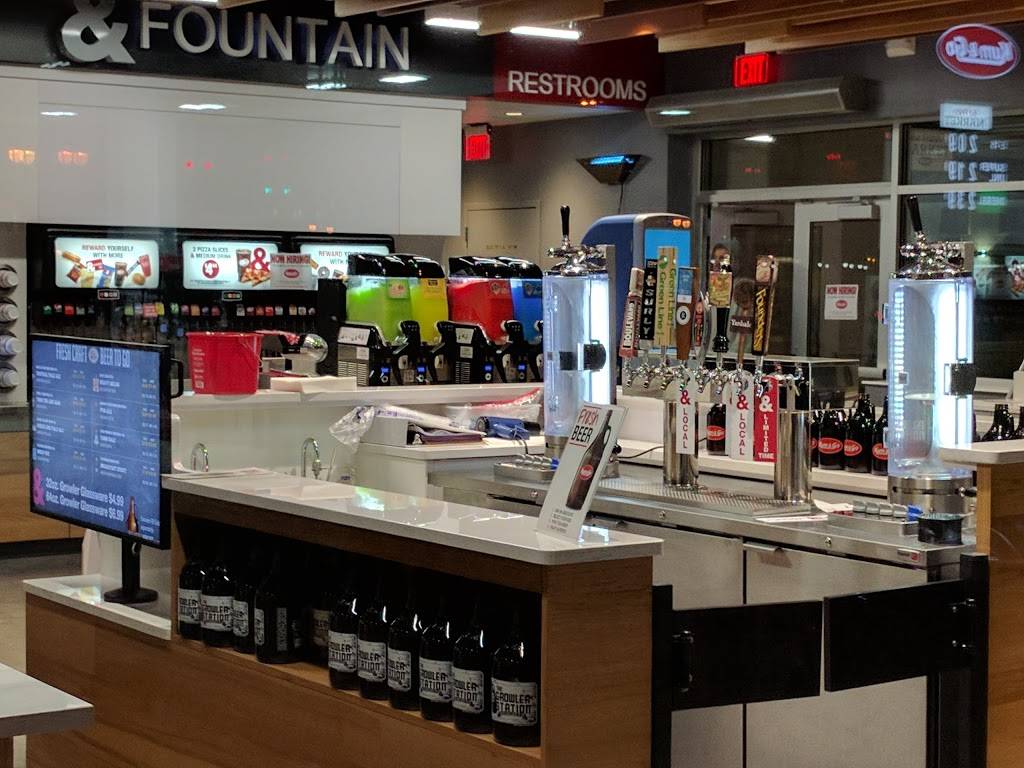 Kum & Go | meal takeaway | 822 1st Ave, Coralville, IA 52241, USA | 3193513771 OR +1 319-351-3771